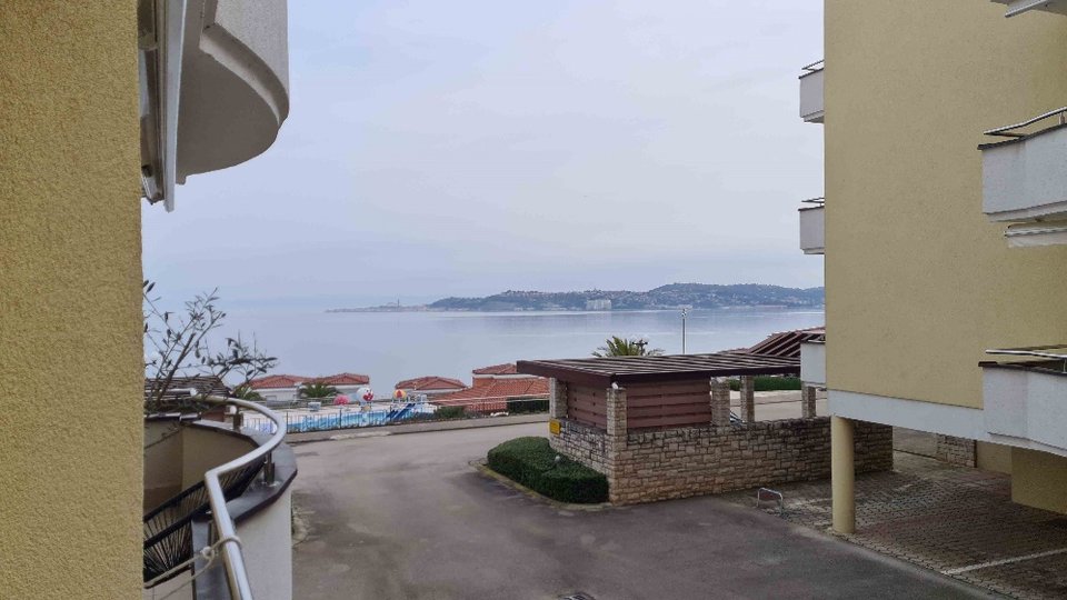 GREAT OPPORTUNITY! APARTMENT WITH BEAUTIFUL SEA VIEW!!!!